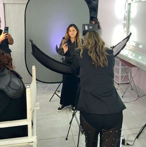 Sesión de fotos profesional en el estudio